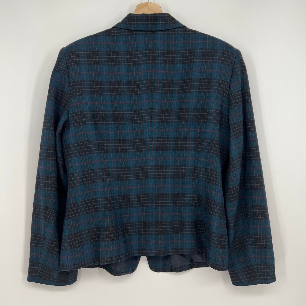 Vtg David N Wool Blend Skirt Suit 2 pc Set Womens Fit M Blue Black Plaid Blazer - Picture 3 of 10